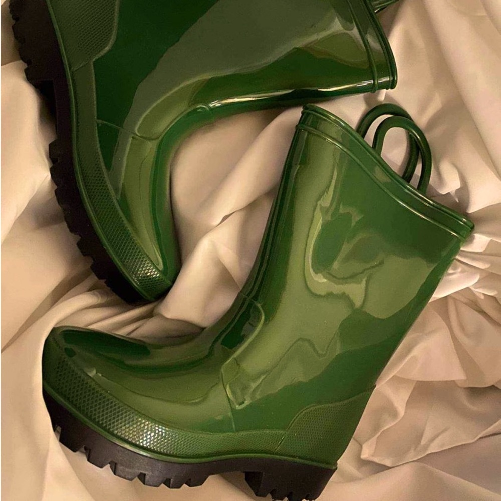 Rain boots